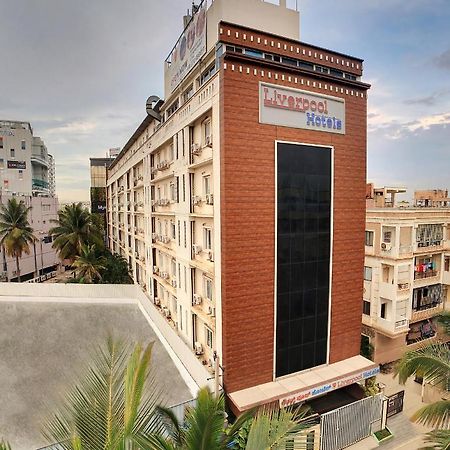 The Liverpool Blue Hotels Bangalore Exterior foto