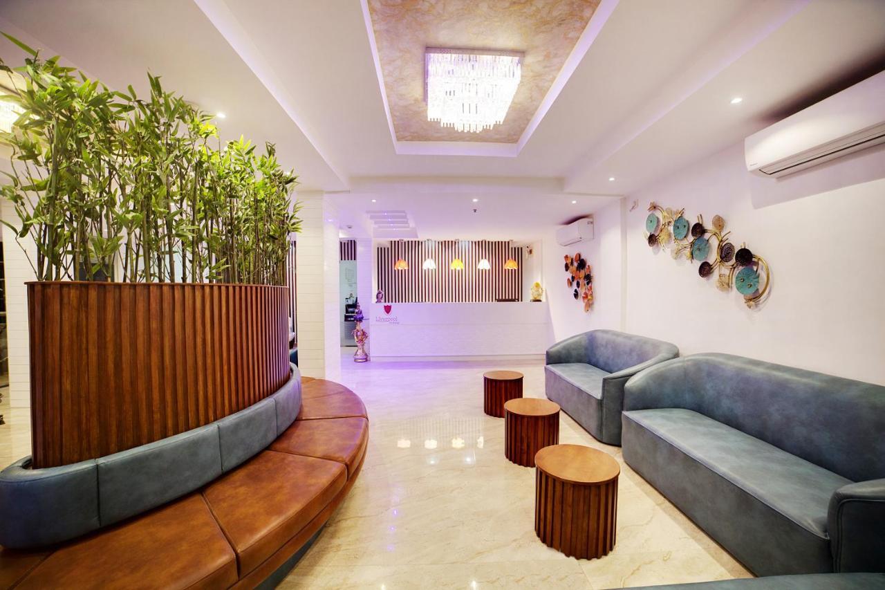 The Liverpool Blue Hotels Bangalore Exterior foto